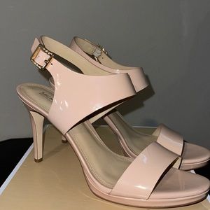 Michael Kors Claudia Mid Heel